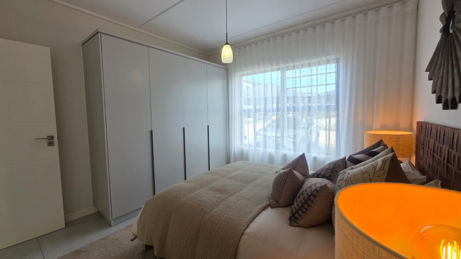 To Let 3 Bedroom Property for Rent in Sandown Western Cape
